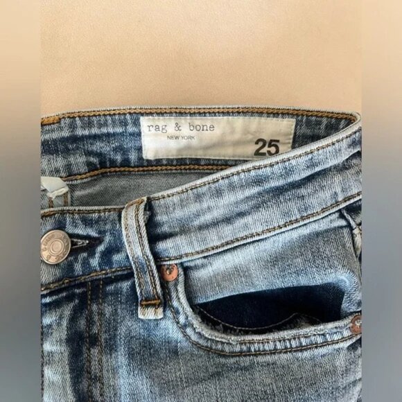 rag & bone High-Rise Skinny Jeans - Picture 4 of 4